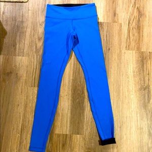 Wunder Under 28” Reversible Legging